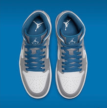 Charger l&#39;image dans la galerie, Air Jordan 1 Mid True Blue
