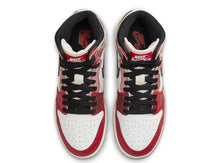 Charger l&#39;image dans la galerie, Spider-Man: Across the Spider-Verse x Air Jordan 1 High OG
